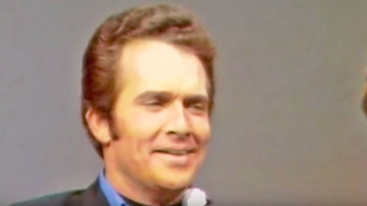 Young Merle Haggard Sings ‘Fightin’ Side Of Me’ On Episode Of ‘Porter Wagoner Show’ | Classic Country Music | Legendary Stories and Songs Videos