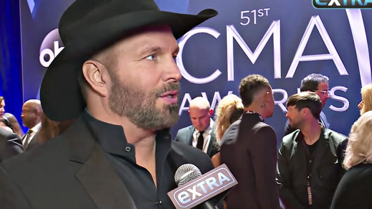 Garth Brooks Told Reporters On Red Carpet He Might Lip Sync 2017 CMA Performance | Classic Country Music | Legendary Stories and Songs Videos