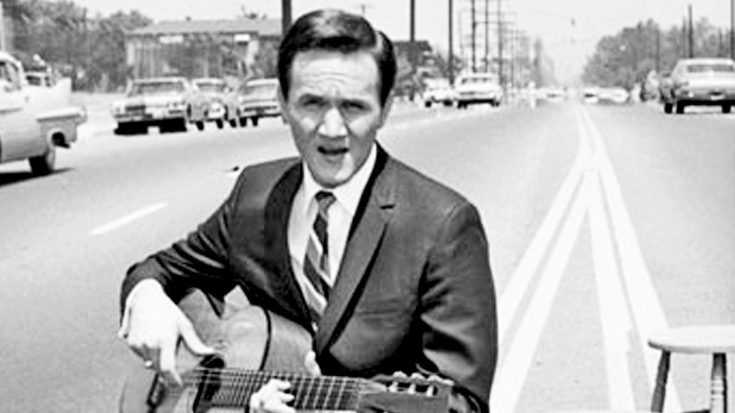 Roger Miller Cruised To #1 On The Country Chart With ‘King Of The Road’ | Classic Country Music Videos