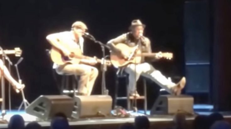 Vince Gill And James Taylor Perform “Bartender’s Blues” At Country Music Hall of Fame Event | Classic Country Music Videos