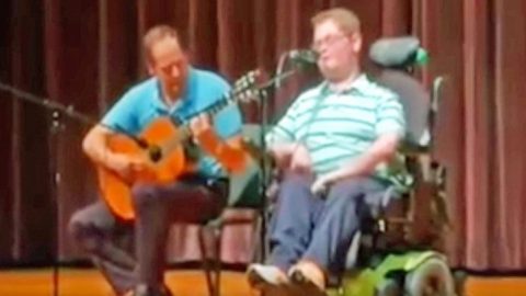 16-Year-Old Sings Randy Travis’ ‘I Told You So’ At School Talent Show | Classic Country Music Videos