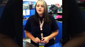 Walmart Cashier Performs Dolly Parton’s “Coat Of Many Colors” For Customers