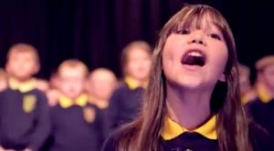 10-Year Old Autistic Girl Sings Jaw-Dropping Version Of Leonard Cohen’s ‘Hallelujah’