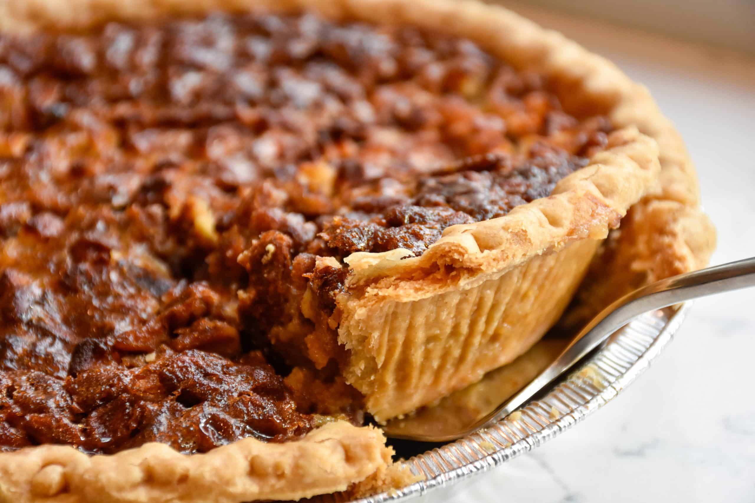 A photo of a pecan pie, which Trisha Yearwood messed up one Thanksgiving