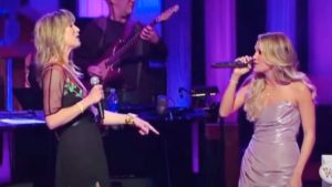 Carrie Underwood & Jennifer Nettles Sing Dolly Parton’s ‘9 To 5’ During 2014 Opry Show