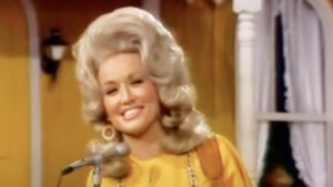 13-Year-Old Dolly Parton Sings The First Song She Ever Recorded, ‘Puppy Love’