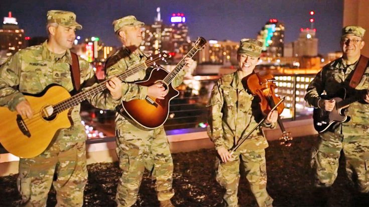 Six-String Soldiers Put Their Own Twist On Willie Nelson’s “Texas on a Saturday Night” | Classic Country Music Videos