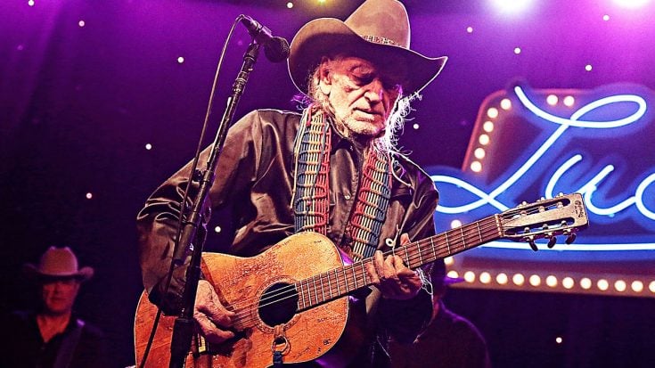 Willie Nelson Looking Much Healthier In New Photo | Classic Country Music | Legendary Stories and Songs Videos