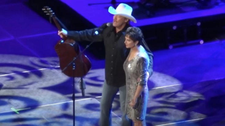 George Jones’ Widow Joins Alan Jackson On Stage For ‘He Stopped Loving Her Today’ | Classic Country Music | Legendary Stories and Songs Videos