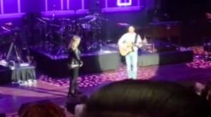 Garth Brooks & Trisha Yearwood Sing Duet “Whiskey To Wine” At Ryman In 2018