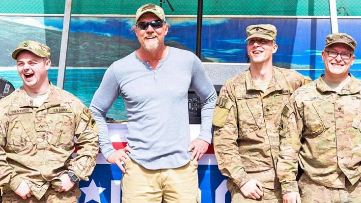 Trace Adkins Takes A Stand For America In ‘Still A Soldier’ | Classic Country Music Videos Trace Adkins Takes A Stand For America In ‘Still A Soldier’ | Classic Country Music Videos