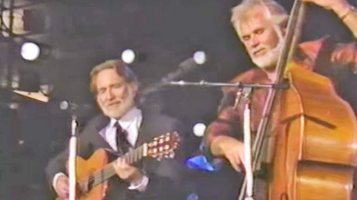 A Short-Haired Willie Nelson Joins Forces With Kenny Rogers For 1989 “Blue Skies” Duet | Classic Country Music | Legendary Stories and Songs Videos