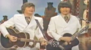 The Everly Brothers Put Their Own Spin On Merle Haggard’s “Mama Tried”