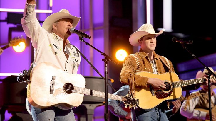 Alan Jackson Teams Up With Jon Pardi For Rockin’ “Chattahoochee” | Classic Country Music | Legendary Stories and Songs Videos