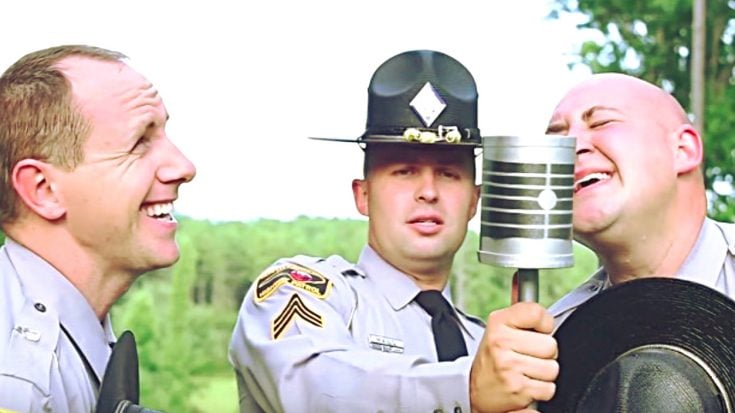 Officers Mimic ‘O Brother, Where Art Thou?’ In ‘Man Of Constant Sorrow’ Lip Sync | Classic Country Music | Legendary Stories and Songs Videos