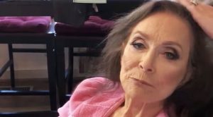 Loretta Lynn Posts First Video Of Herself Since Recent Hospitalization