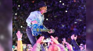 After Garth Brooks’ Sold-Out Show, Another Country Superstar Is Playing Notre Dame