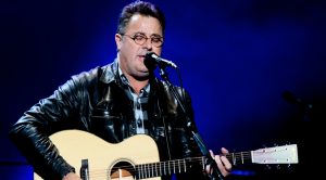 Vince Gill’s Family Breaks Silence About Hospitalization