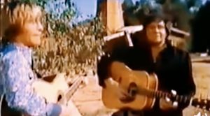 Footage Shows Johnny Cash Joining John Denver For ‘Country Roads’ Duet