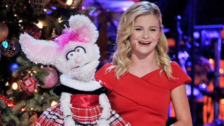 Darci Lynne & Petunia Sing Brenda Lee’s “Rockin’ Around The Christmas Tree” | Classic Country Music | Legendary Stories and Songs Videos