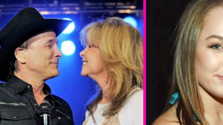 Clint Black & Lisa Hartman Only Have 1 Daughter…And She’s Stunning | Classic Country Music Videos Clint Black & Lisa Hartman Only Have 1 Daughter…And She’s Stunning | Classic Country Music Videos