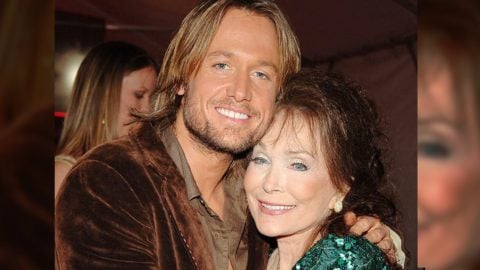 Keith Urban Keeps Promise And Fulfills Loretta Lynn’s Birthday Wish | Classic Country Music | Legendary Stories and Songs Videos