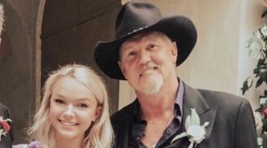 5+ Photos Of Trace Adkins’ Daughter Brianna