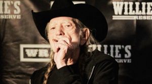 Willie Nelson Launches Two New Hemp-Infused Products
