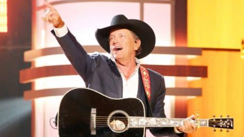 George Strait Just Scheduled Another New Show: When & Where Is It? | Classic Country Music Videos