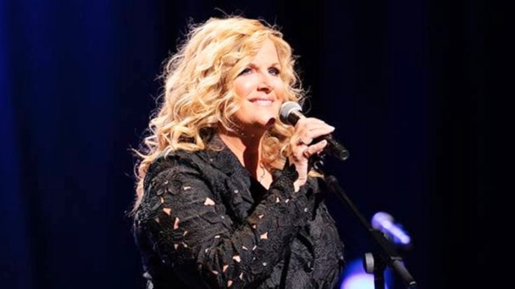 Trisha Yearwood Wears Patsy Cline’s Necklace At 20th Opry Anniversary | Classic Country Music | Legendary Stories and Songs Videos