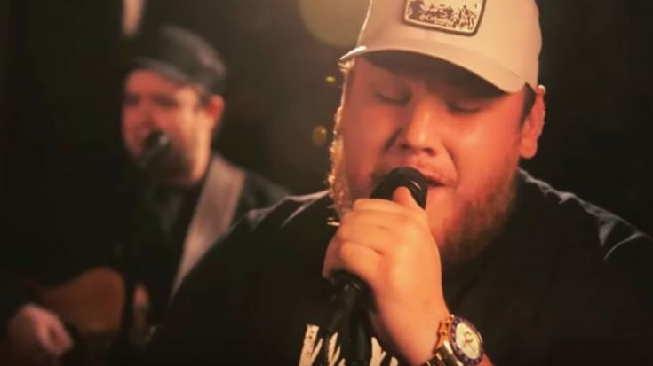 Luke Combs Gives Acoustic Performance Of ‘Ramblin’ Man’ On ‘Tonight Show’ | Classic Country Music Videos