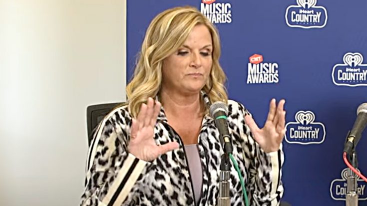 Trisha Yearwood Tells The Story About Saving A Man Trapped In Plane’s Cargo Hold | Classic Country Music Videos