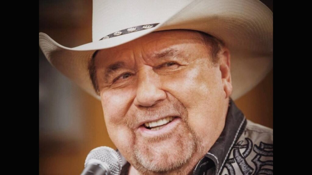 Johnny Lee | Artists | Classic Country Music | Legendary Stories and Songs