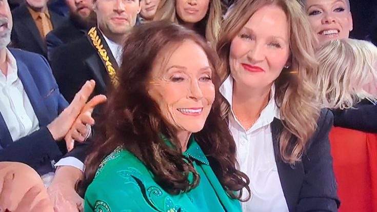 Loretta Lynn In Attendance At CMA Awards | Classic Country Music | Legendary Stories and Songs Videos