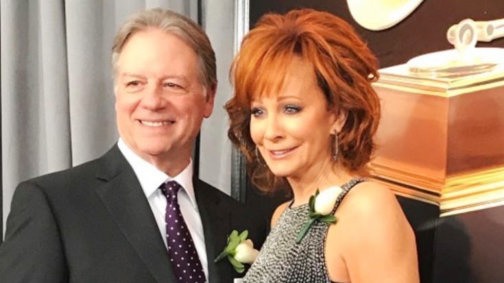 Reba McEntire Says She & Boyfriend Skeeter Lasuzzo Split In May – After 2 Years Of Dating | Classic Country Music Videos