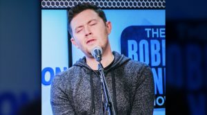 Scotty McCreery Performs Acoustic Renditions Of ‘The Dance’ & ‘5 More Minutes’ For St. Jude Radiothon