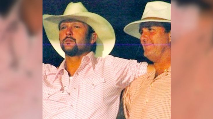 Tim McGraw Pays Tribute To Father On 16th Anniversary Of His Passing | Classic Country Music Videos