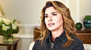 Shania Twain “Accepted” She’d Never Sing Again After Vocal Damage