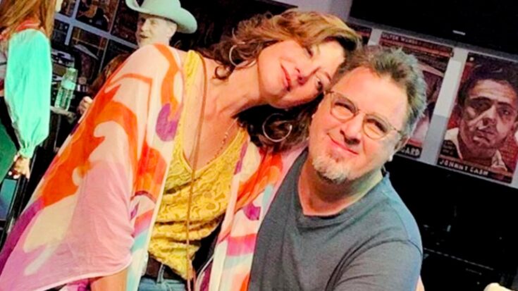 Vince Gill, Amy Grant, & Daughters To Sing On Opry’s Saturday Night Livestream | Classic Country Music | Legendary Stories and Songs Videos