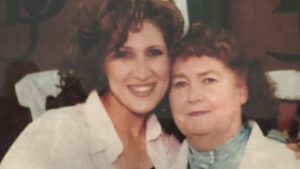 Jo Dee Messina Mourns Death Of Her Mother