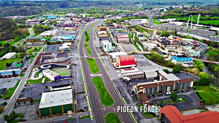 Pigeon Forge Is First Tourism Destination In US To Reopen May 1 | Classic Country Music Videos