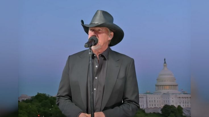 Trace Adkins Honored Troops On Memorial Day With His Song “Still A Soldier” | Classic Country Music | Legendary Stories and Songs Videos