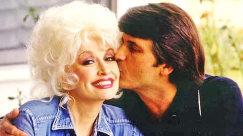 Dolly Parton Says She Has “Never Fought” With Husband Carl Dean | Classic Country Music Videos Dolly Parton Says She Has “Never Fought” With Husband Carl Dean | Classic Country Music Videos