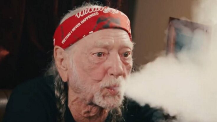 Willie Nelson Gives Weed Away At Live Shows By The “Truckload” | Classic Country Music | Legendary Stories and Songs Videos