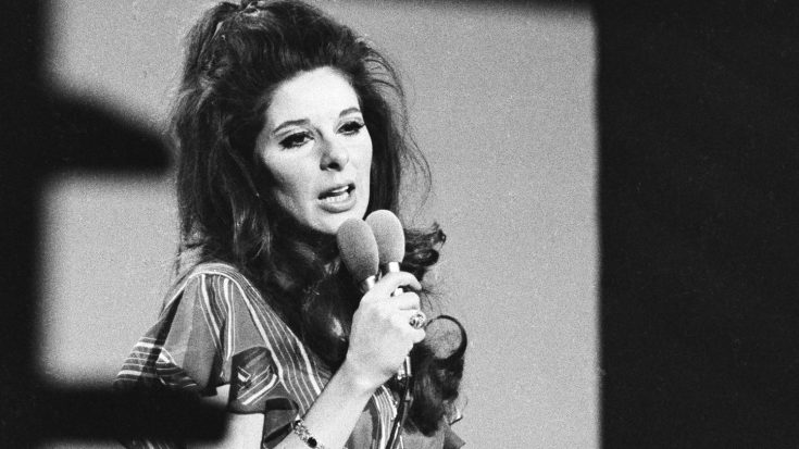 Bobbie Gentry’s Final Performance Caught On Tape | Classic Country Music Videos