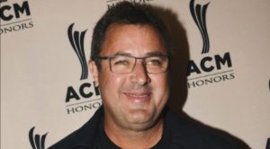 Vince Gill Responds To Fan Backlash Over Singing Glenn Frey Songs With Eagles