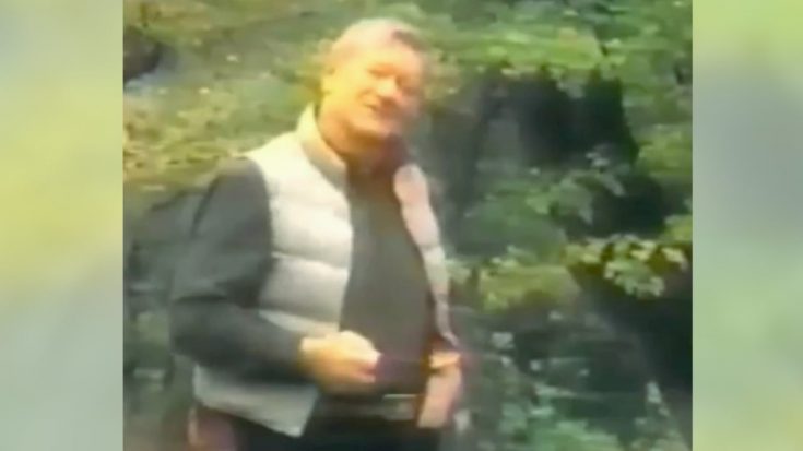John Wayne & His Kids Appear In 1977 Commercial For Great Western Bank