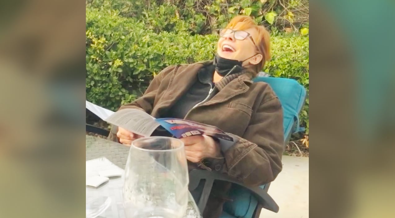 Reba’s Friend & Co-Star Melissa Peterman Shares Video From Their Game Night