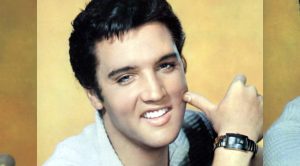 Why Elvis Presley Once Handed Jewelry Out During Concert