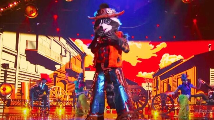 Raccoon Eliminated From “Masked Singer” After Singing Johnny Cash’s “Ring Of Fire” | Classic Country Music | Legendary Stories and Songs Videos